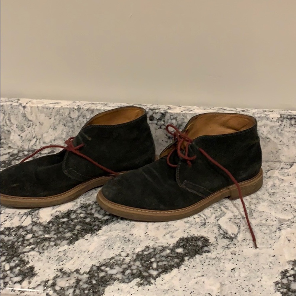 Mens black suede leather chukkas.